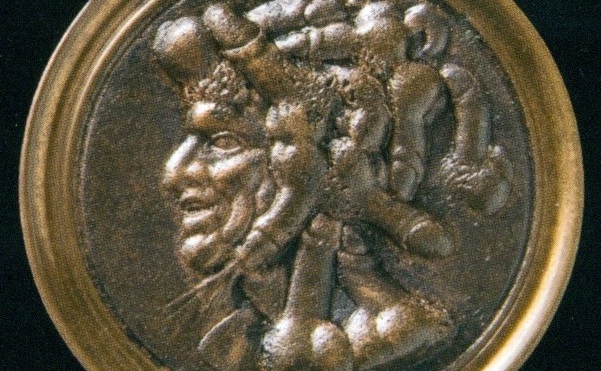 medaglia-satiro-testa-fallica-ritratto-paolo-giovio-bronzo-milano-gabinetto-numismatico-medagliere-castello-sforzesco