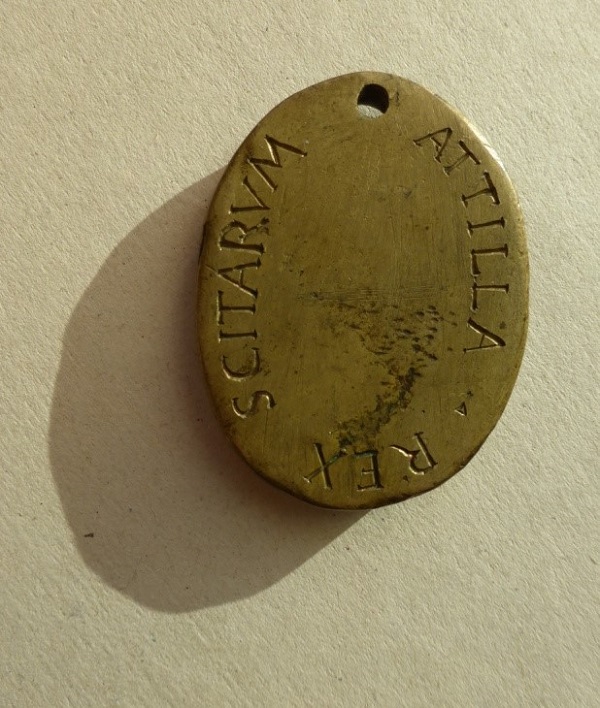 testa-di-attila-placchetta-bronzo-centro-europa-xvi-secolo