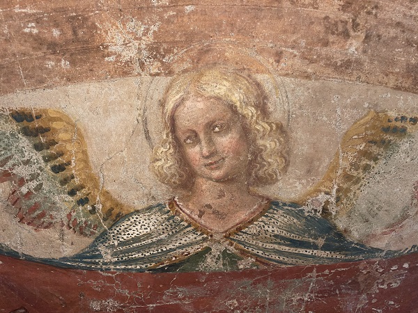 angeli-reggicortina-affresco-lombardo-metà-xv-secolo