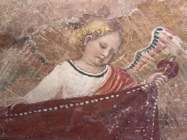 angeli-reggicortina-affresco-lombardo-metà-xv-secolo