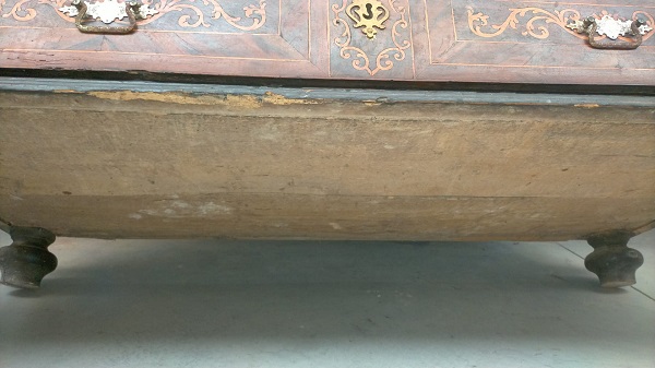 cassettone-intarsiato-piemonte-inizi-xviii-secolo