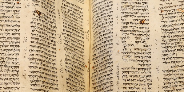 codice-sassoon-manoscritto-pergamena-x-secolo-sotheby’s-maggio 2023