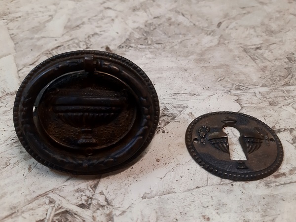 placca-per-maniglia-e-copri-bocchetta-neoclassiche
